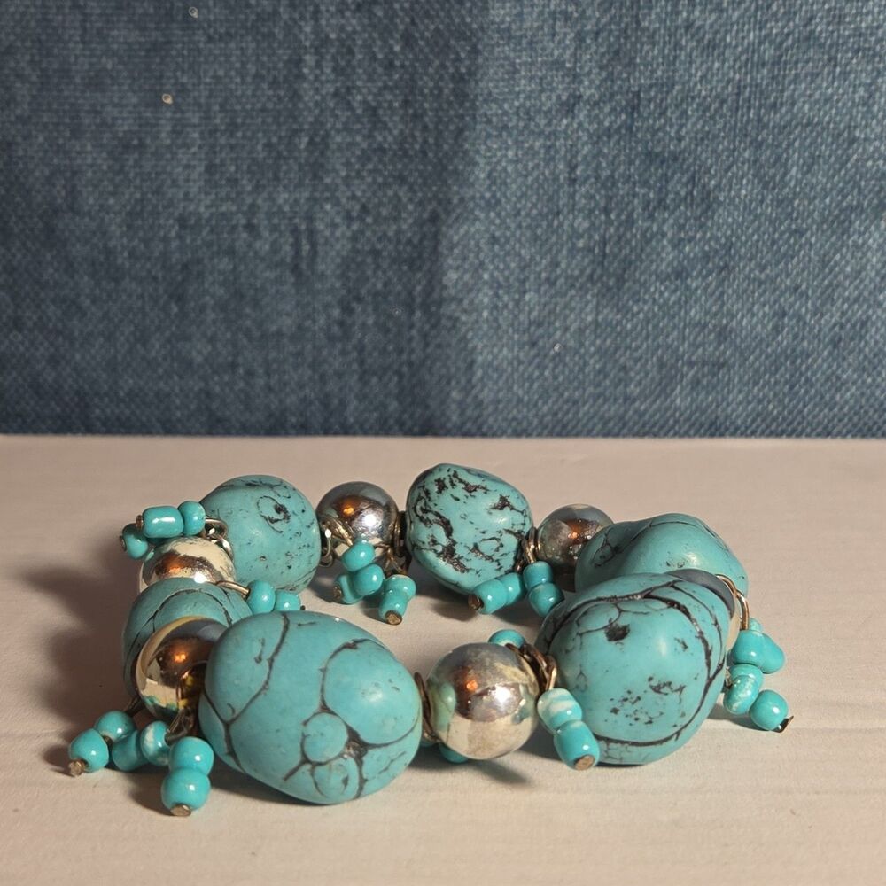 Chunky Faux Turquoise Silver Tone Stretch Bracelet Boho Y2K NWOT - Picture 14 of 16